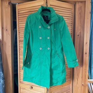 Rainforest Hooded Green Women’s Rain Coat